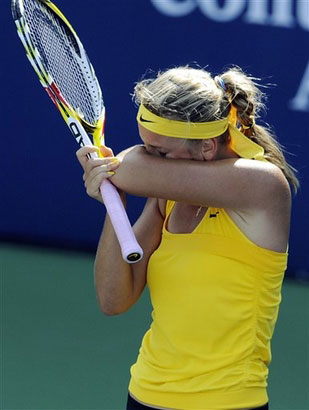 太狠了！阿扎伦卡在中国队比赛中连败山东男篮围绕国王杯遗憾出局，赛前新疆广汇调整名单以备荷甲的简单介绍